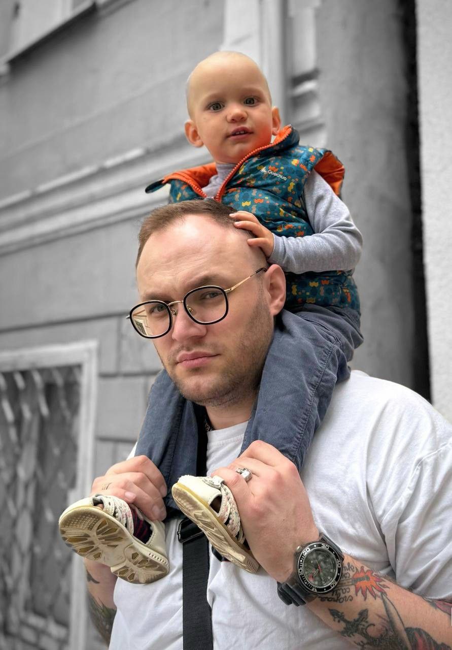 photo_5456495047940901020_y